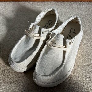 Hey Dude Wendy Sparkle Loafers - Cream/Gold - Size 8